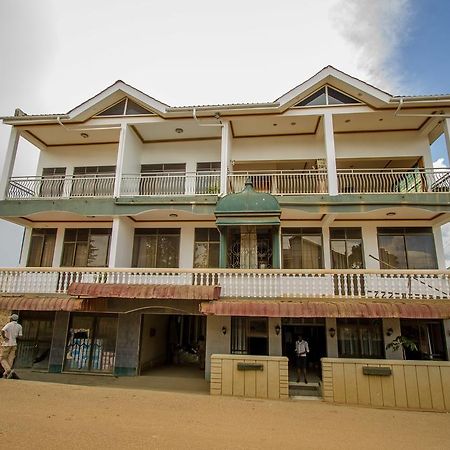 Grand Holiday International Hotel Mbarara Dış mekan fotoğraf