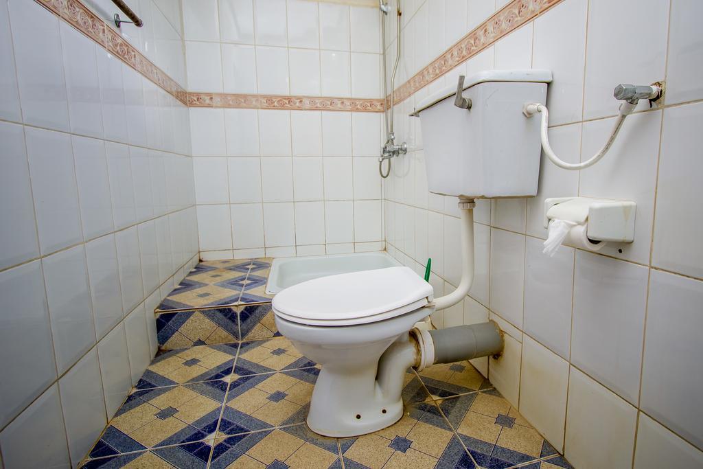 Grand Holiday International Hotel Mbarara Dış mekan fotoğraf