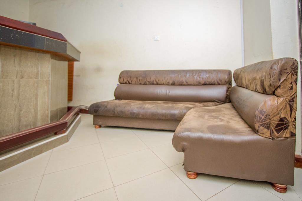 Grand Holiday International Hotel Mbarara Dış mekan fotoğraf